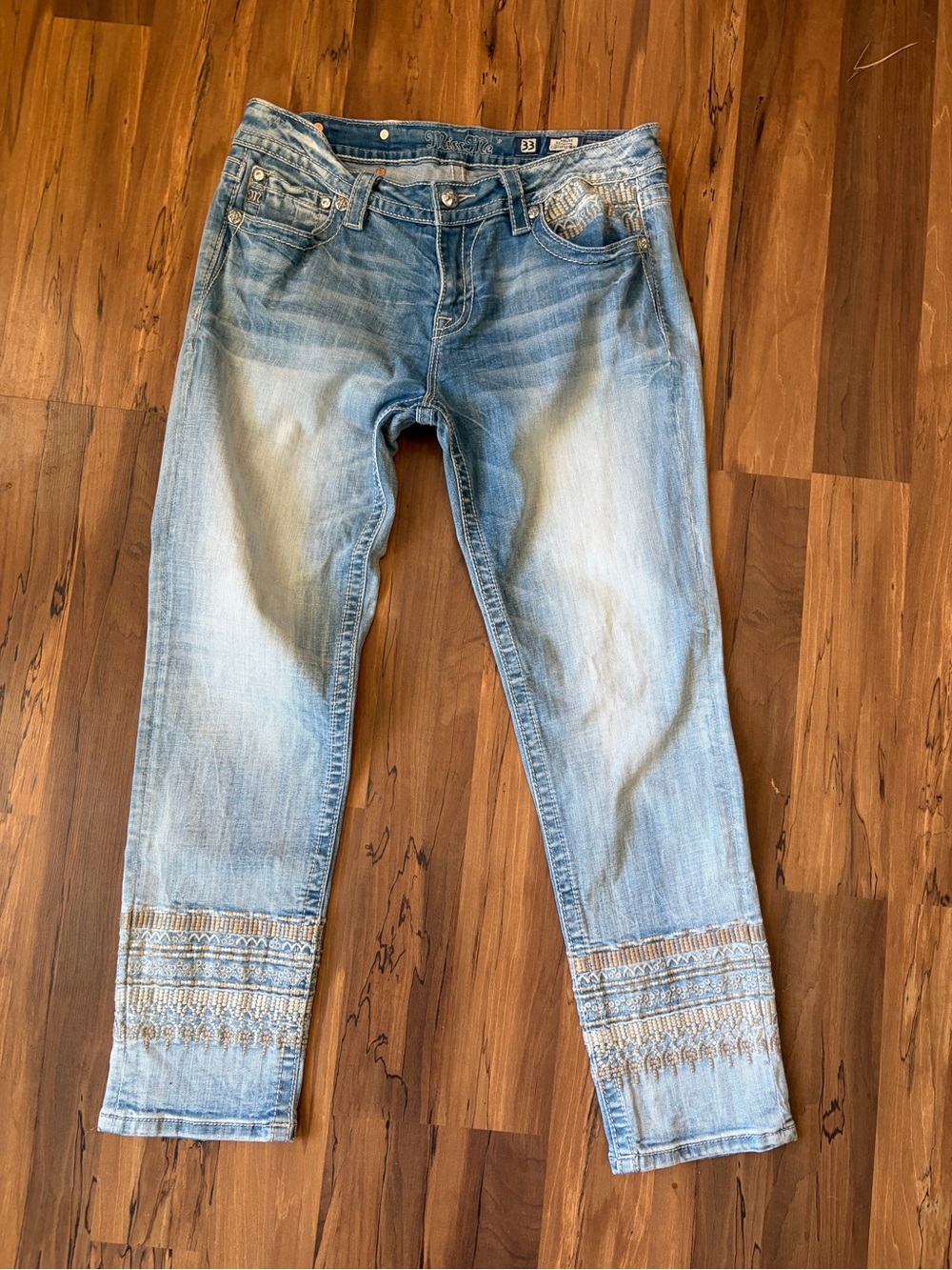 Miss Me Signature CuffedSkinny Jeans Womens Sz 33 Blue Denim Embellished Stretch